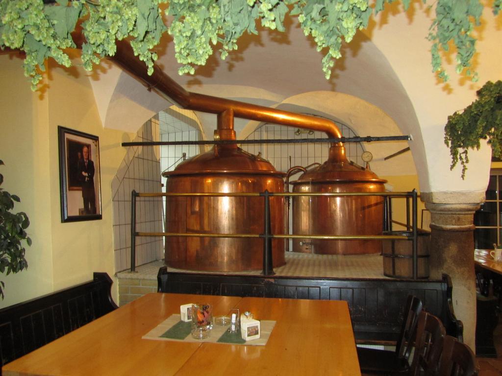 Schlossbrauerei Weinberg - Erste Ooe. Gasthausbrauerei Kefermarkt Exterior photo