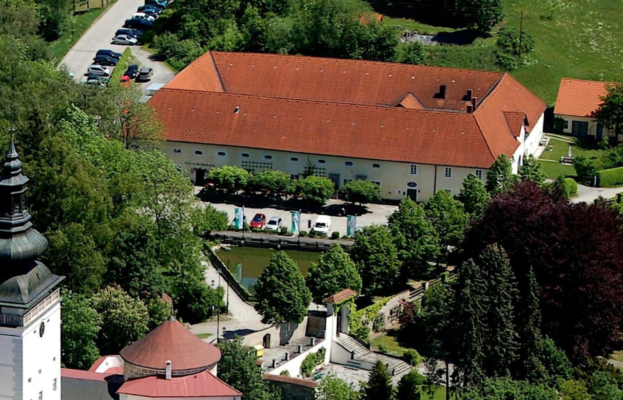 Schlossbrauerei Weinberg - Erste Ooe. Gasthausbrauerei Kefermarkt Exterior photo